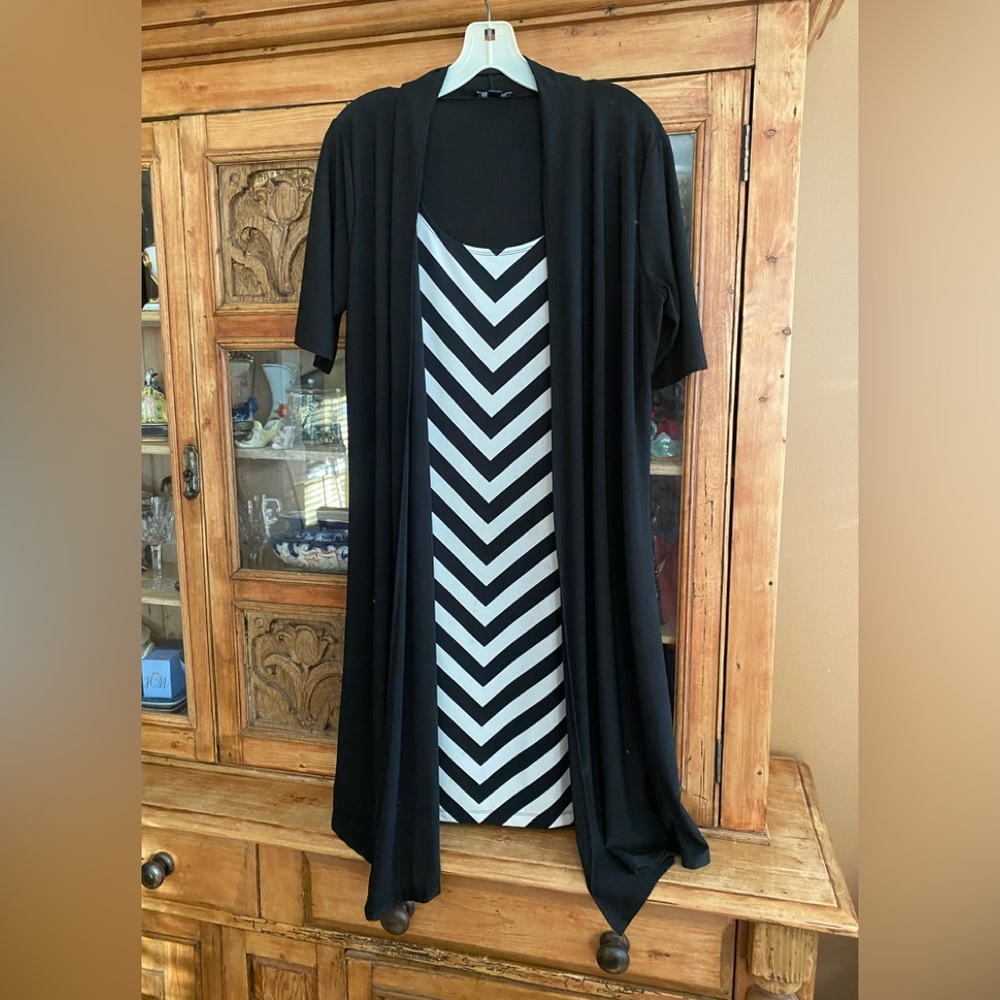 Pretty dress. Jacket attached